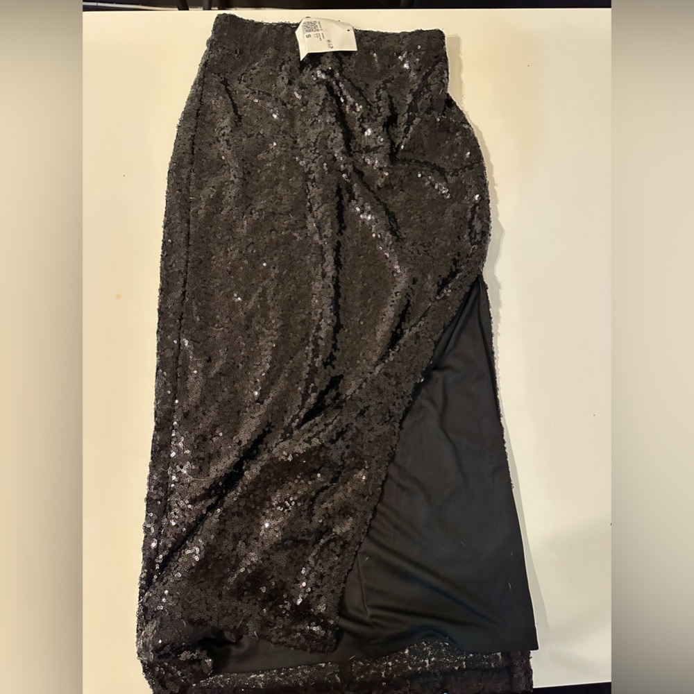 MIDI sequin skirt size small f21